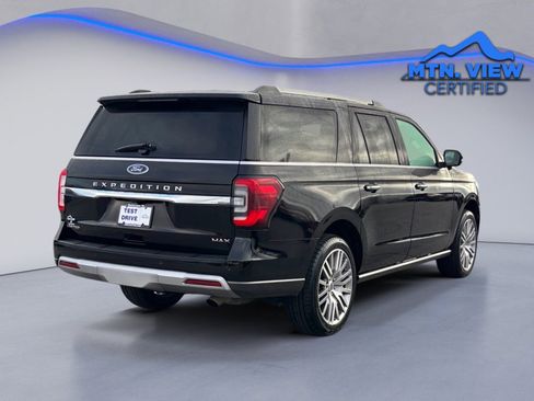 Used 2023 Ford Expedition Max Limited image 12
