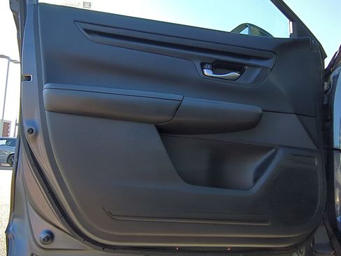 Used 2024 Honda CR-V Sport image 14