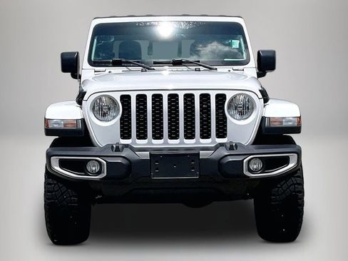 Used 2023 Jeep Gladiator Sport AWD/4WD image 3