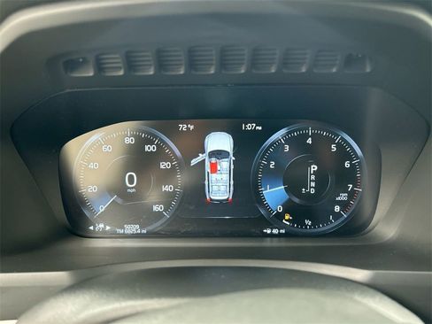 Used 2021 Volvo XC90 T5 Momentum w/ Advanced Package image 13