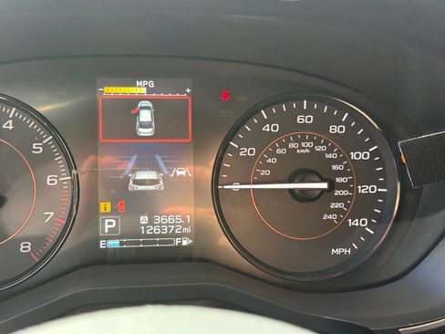Used 2018 Subaru Crosstrek 2.0i Premium w/ Eyesight System AWD/4WD image 11