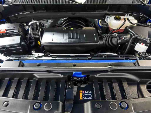Used 2025 Chevrolet Silverado 1500 RST AWD/4WD image 33