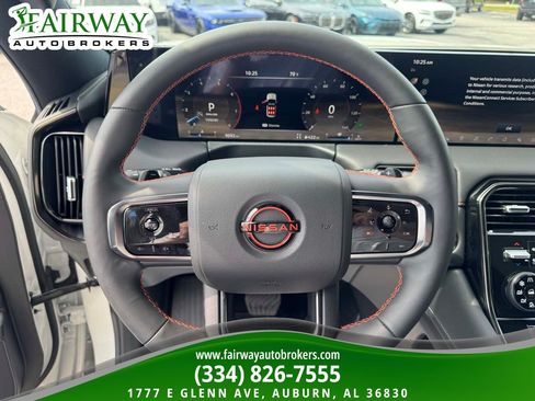 Used 2025 Nissan Armada PRO-4X w/ Pro-4X Premium Package AWD/4WD image 18