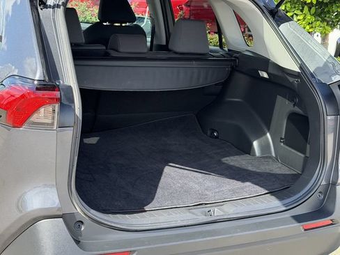 Certified 2025 Toyota RAV4 XLE FWD image 7