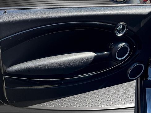 Used 2012 MINI Cooper Clubman S FWD image 19