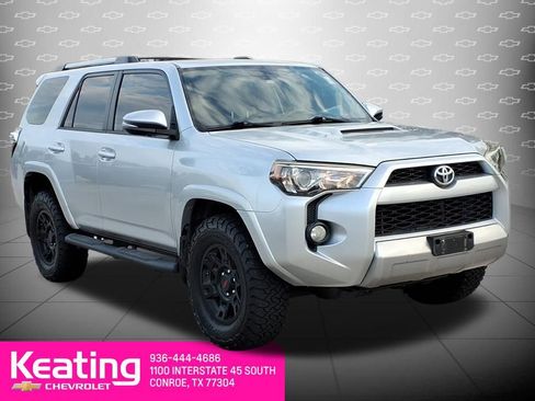 Used 2016 Toyota 4Runner Trail Premium AWD/4WD image 3