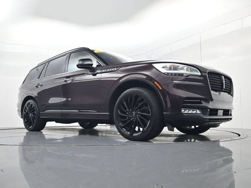 Used 2023 Lincoln Aviator Black Label w/ Jet Package AWD/4WD image 65