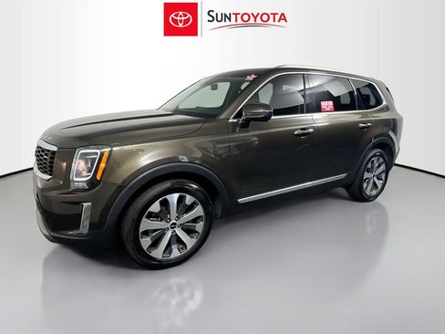 Used 2022 Kia Telluride S image 9