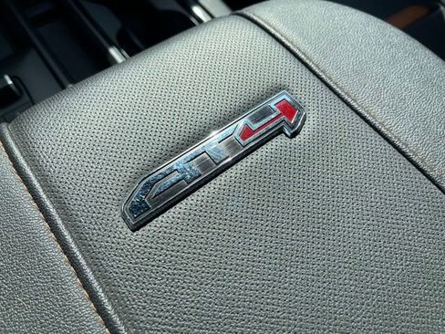 Used 2024 GMC Sierra 2500 AT4 w/ Technology Package AWD/4WD image 26