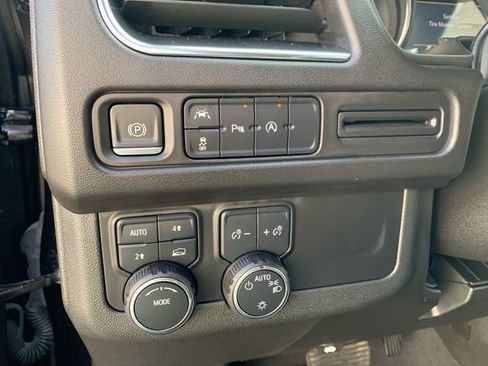 Used 2024 Chevrolet Tahoe LS image 17