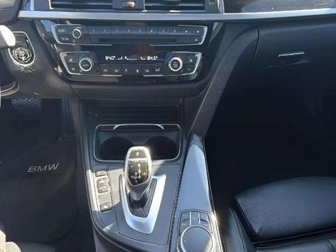 Used 2017 BMW 330i xDrive Sedan image 26