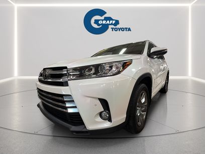Used 2017 Toyota Highlander Limited Platinum