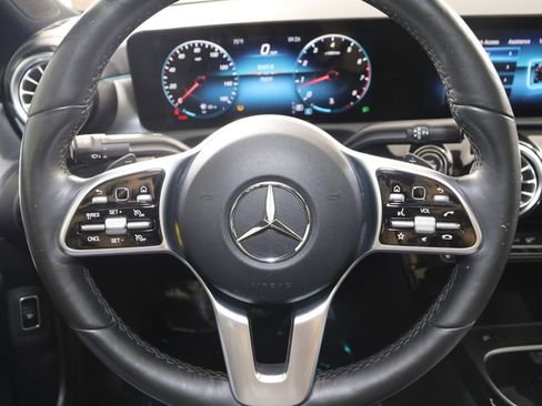 Used 2021 Mercedes-Benz CLA 250 4MATIC w/ Premium Package image 41