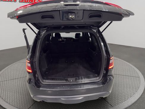 Used 2023 Dodge Durango Pursuit w/ Technology Group image 9