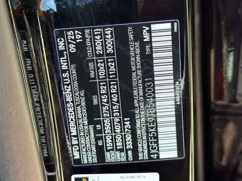 Used 2026 Mercedes-Benz GLS 450 4MATIC image 29