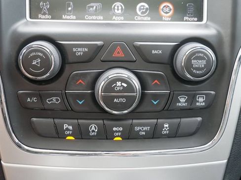 Used 2016 Jeep Grand Cherokee High Altitude AWD/4WD image 20