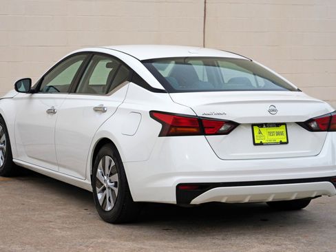 Used 2020 Nissan Altima 2.5 S FWD image 42