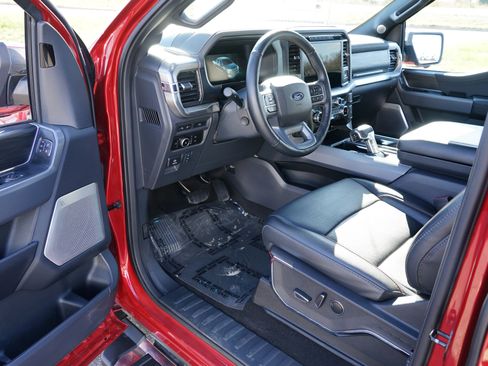 Used 2024 Ford F150 Lariat w/ Equipment Group 502A High image 15