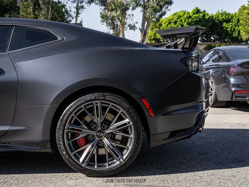 Used 2024 Chevrolet Camaro ZL1 image 5