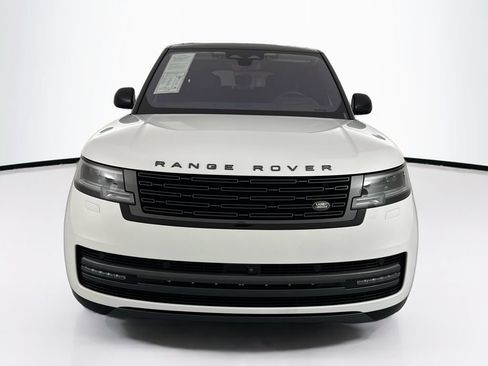 Used 2023 Land Rover Range Rover Long Wheelbase SE AWD/4WD image 2