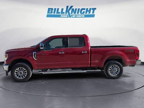 Used 2021 Ford F250 XLT w/ XLT Premium Package image 2