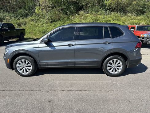 Used 2018 Volkswagen Tiguan S image 6