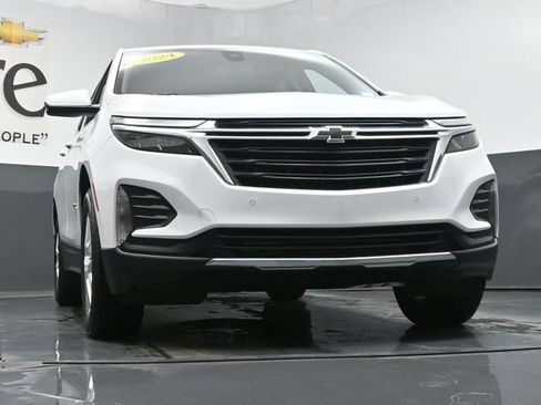 Used 2024 Chevrolet Equinox LT AWD/4WD image 3