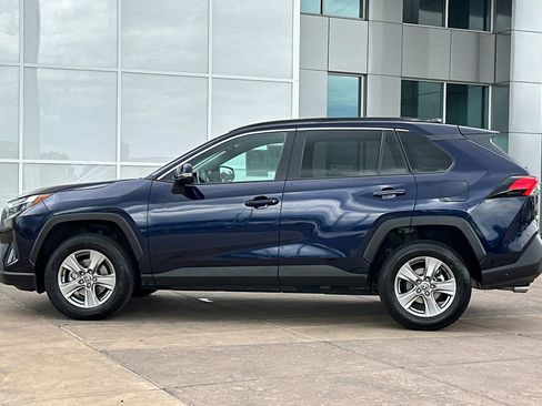 Used 2024 Toyota RAV4 XLE FWD image 7