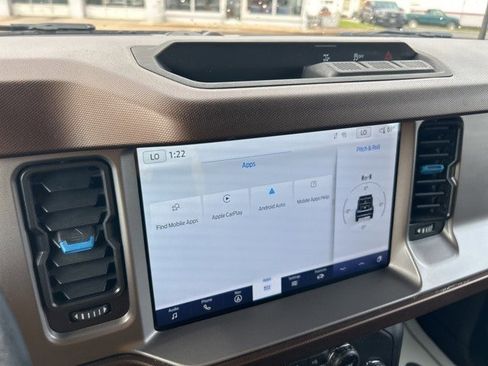 Used 2022 Ford Bronco Outer Banks image 21