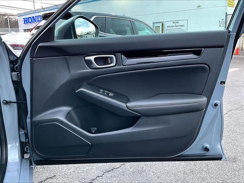 Used 2022 Honda Civic Sport Touring image 22