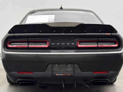 Used 2020 Dodge Challenger SRT Hellcat w/ Plus Package image 7