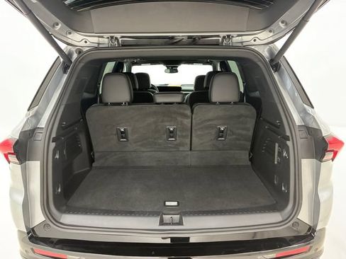 Certified 2025 Buick Enclave Sport Touring w/ Super Cruise Package AWD/4WD image 17