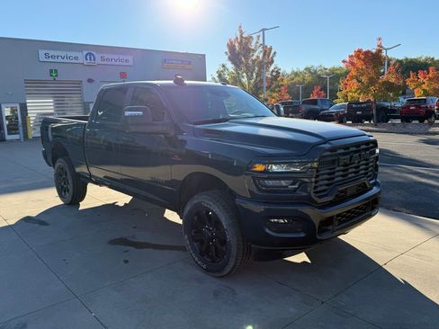 New 2025 RAM 2500 Big Horn image 6