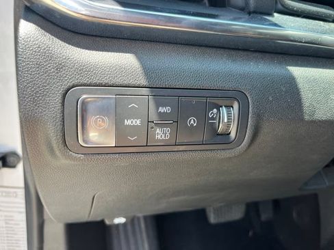 Used 2025 GMC Terrain Elevation AWD/4WD image 16