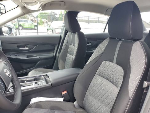 New 2026 Nissan Sentra SV w/ SV Convenience Package FWD image 15