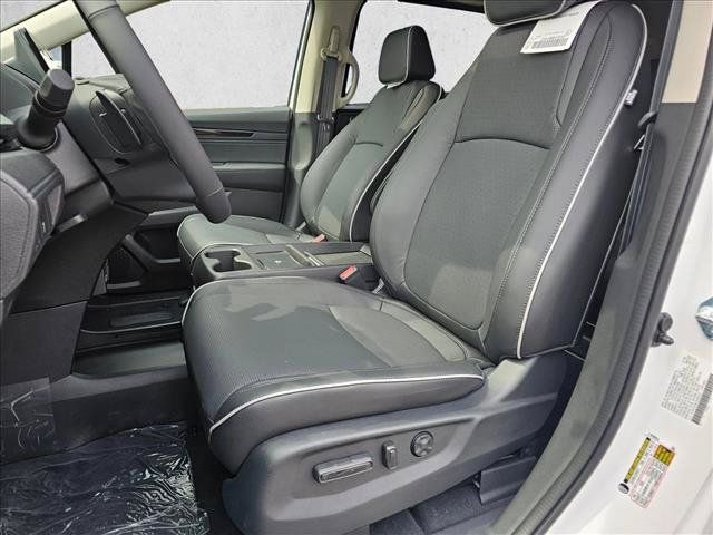 New 2026 Honda Odyssey Elite image 17