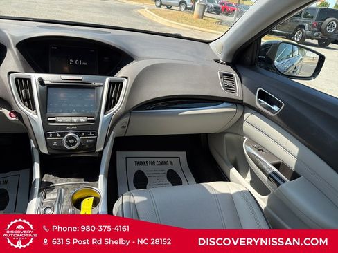 Used 2018 Acura TLX V6 w/ Technology Package FWD image 33