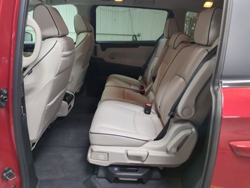 New 2026 Honda Odyssey Touring image 24