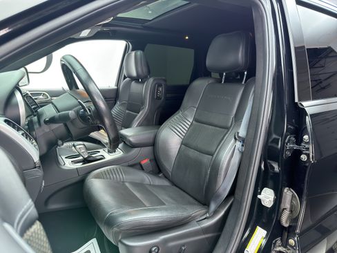 Used 2020 Jeep Grand Cherokee Trackhawk AWD/4WD image 15