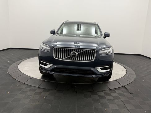 Certified 2023 Volvo XC90 B6 Ultimate w/ Protection Package Premier AWD/4WD image 2