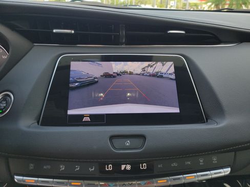 Certified 2023 Cadillac XT4 Luxury FWD image 25