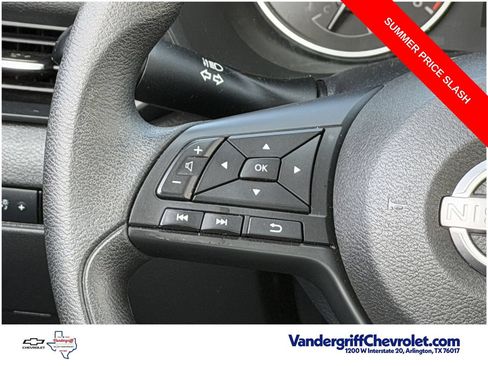 Used 2025 Nissan Sentra S FWD image 13