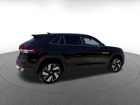 Used 2026 Volkswagen Atlas Cross Sport SE FWD image 15