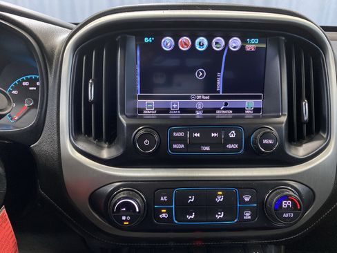 Used 2018 GMC Canyon SLT w/ Driver Alert Package image 20