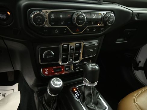 Used 2020 Jeep Wrangler Unlimited Rubicon image 16