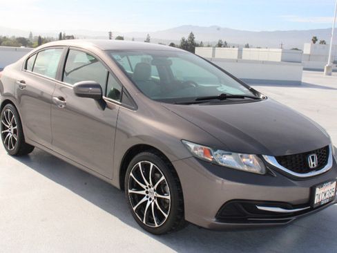 Used 2015 Honda Civic LX image 2