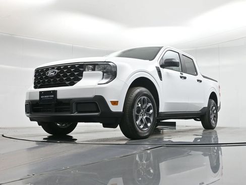 New 2026 Ford Maverick XLT image 43