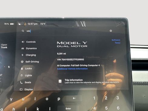Used 2026 Tesla Model Y Long Range AWD/4WD image 14