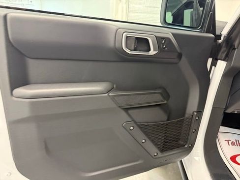 New 2026 Ford Bronco Badlands image 13