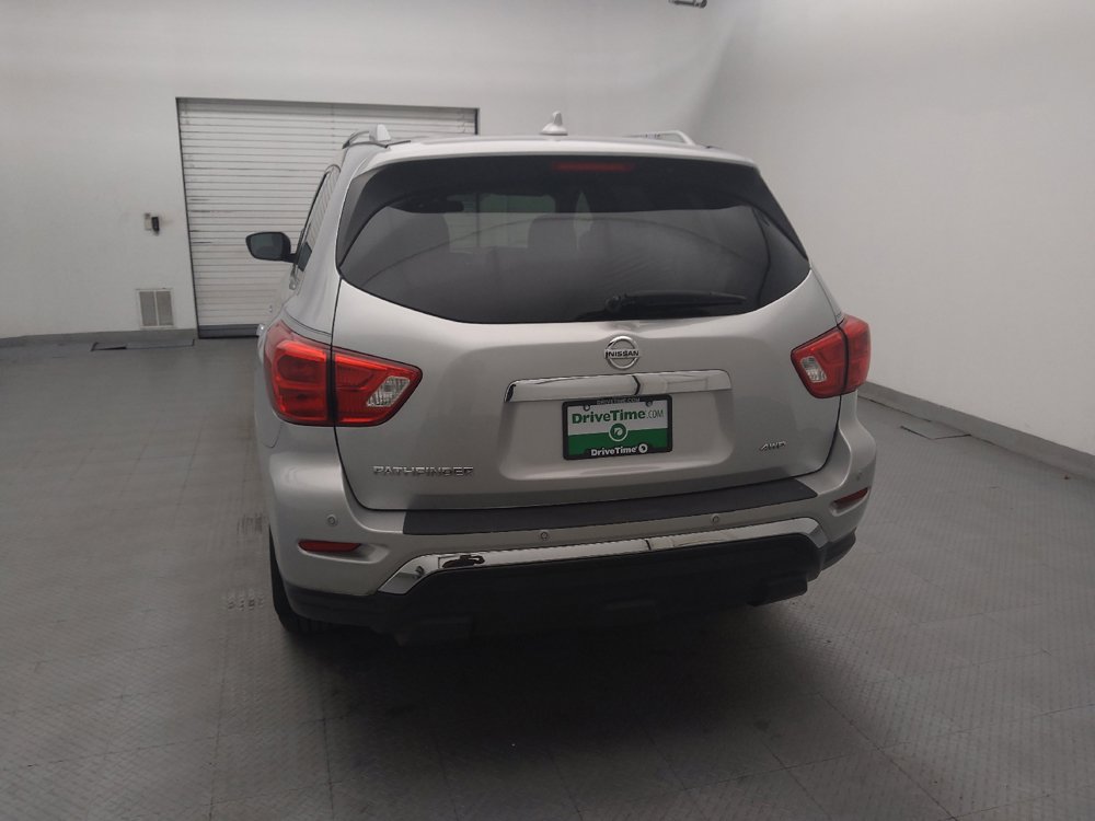 Used 2019 Nissan Pathfinder S AWD/4WD image 6